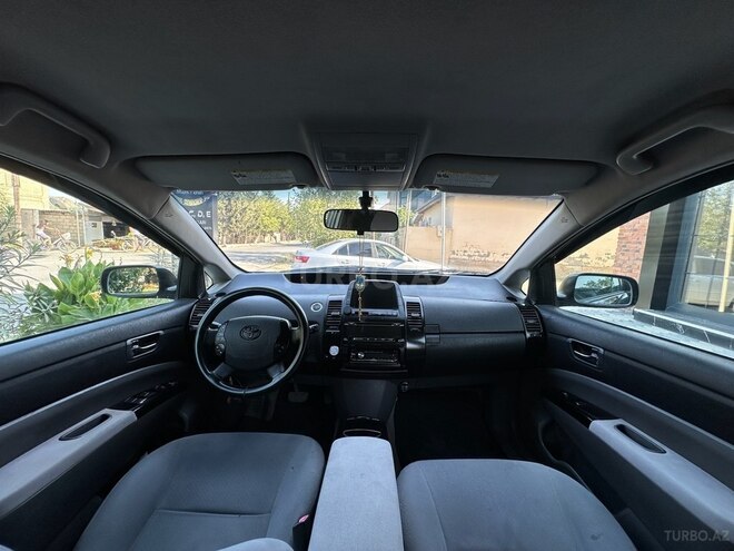 Toyota Prius 2007, 270,000 km - 1.5 l - Salyan