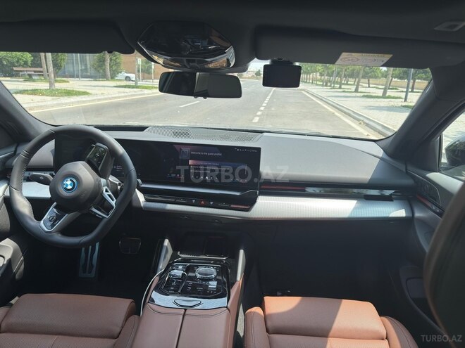 BMW 530e 2024, 15,000 km - 2.0 l - Bakı