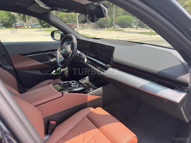 BMW 530e 2024, 15,000 km - 2.0 l - Bakı