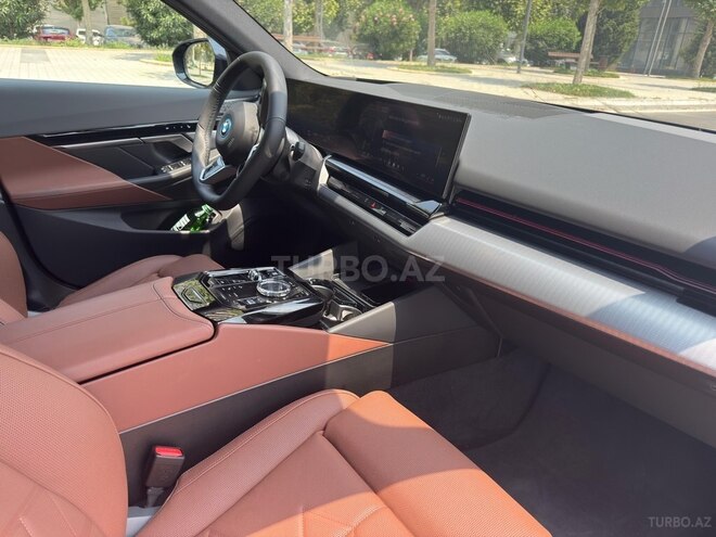 BMW 530e 2024, 15,000 km - 2.0 l - Bakı
