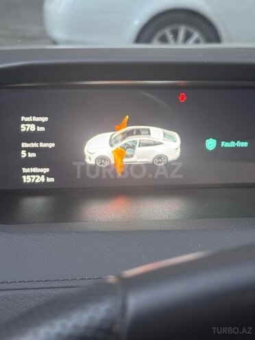 Changan  2024, 20,000 km - 1.5 l - Bakı