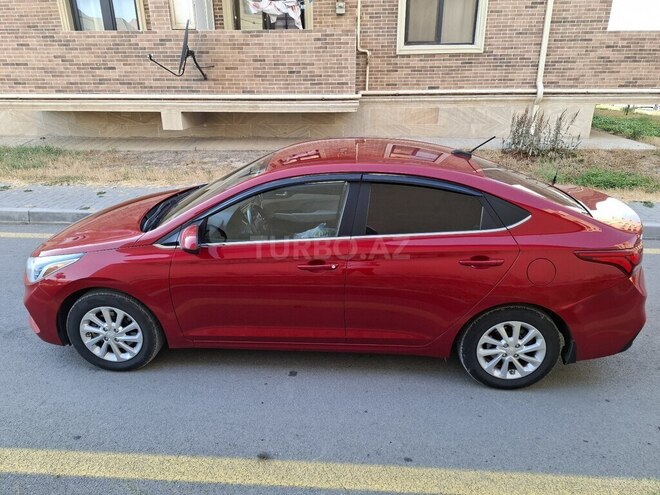 Hyundai Accent 2019, 206,828 km - 1.6 л - Bakı