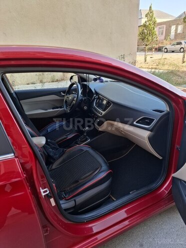 Hyundai Accent 2019, 206,828 km - 1.6 л - Bakı