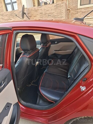 Hyundai Accent 2019, 206,828 km - 1.6 л - Bakı
