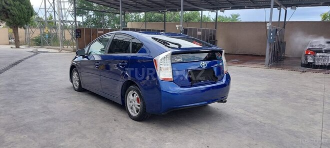 Toyota Prius 2011, 300,000 km - 1.8 l - Gəncə