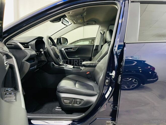 Toyota RAV4 2022, 27,000 km - 2.5 l - Bakı