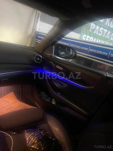Mercedes E 200 2019, 203,930 km - 2.0 l - Bakı