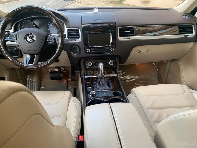 Volkswagen Touareg 2013, 147,000 km - 3.6 л - Bakı