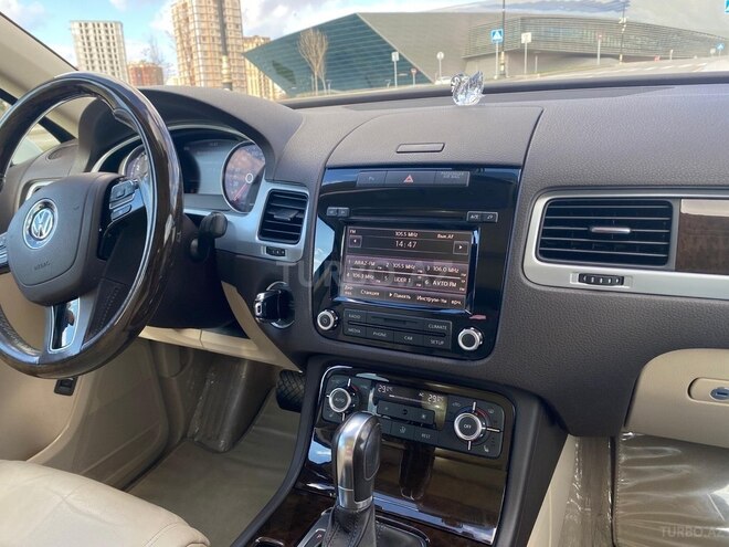 Volkswagen Touareg 2013, 147,000 km - 3.6 л - Bakı