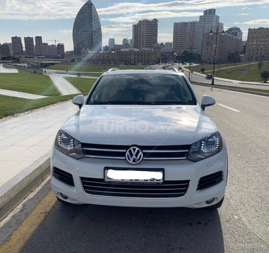 Volkswagen Touareg 2013, 147,000 km - 3.6 л - Bakı