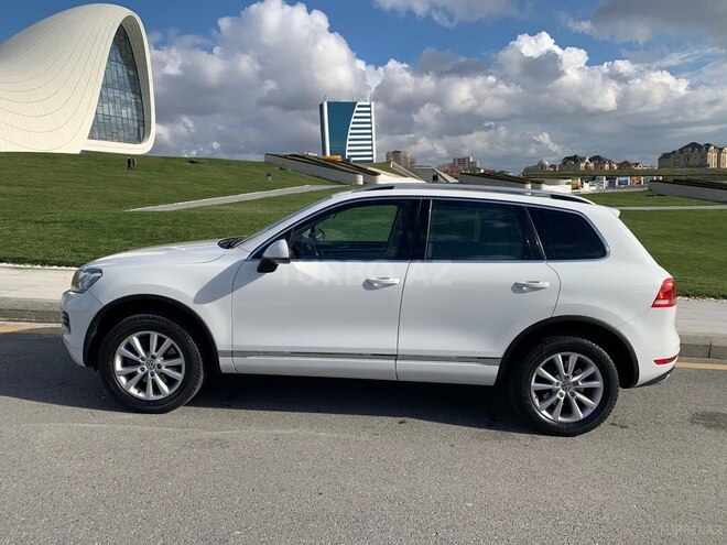 Volkswagen Touareg 2013, 147,000 km - 3.6 л - Bakı