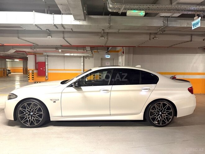 BMW 528 2014, 135,000 km - 2.0 l - Bakı