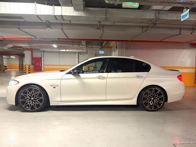 BMW 528 2014, 135,000 km - 2.0 l - Bakı