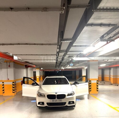 BMW 528 2014, 135,000 km - 2.0 l - Bakı