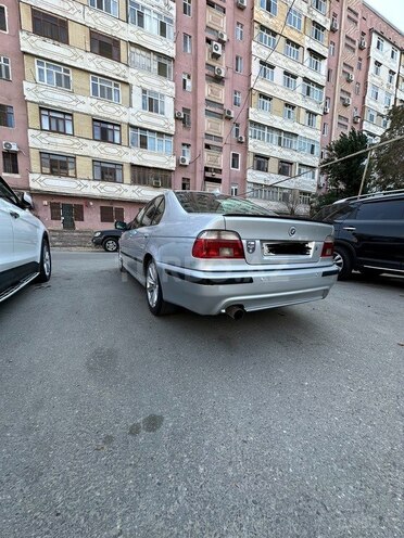 BMW 530 2003, 383,285 km - 3.0 l - Sumqayıt