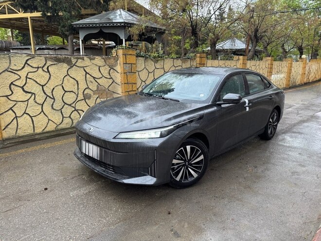 Changan Qiyuan A05 2025, 0 km - 1.5 л - Sumqayıt