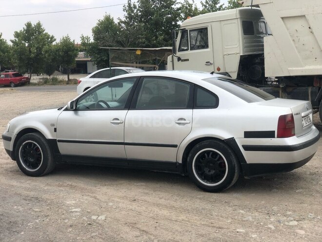 Volkswagen Passat 1998, 111,111 km - 2.0 l - Gəncə