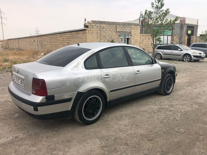 Volkswagen Passat 1998, 111,111 km - 2.0 l - Gəncə
