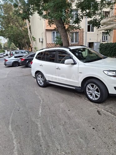 Hyundai Santa Fe 2010, 268,000 km - 2.0 l - Bakı
