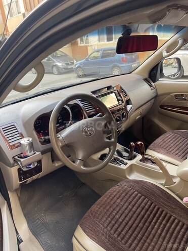Toyota Fortuner 2005, 273,000 km - 4.0 l - Bakı