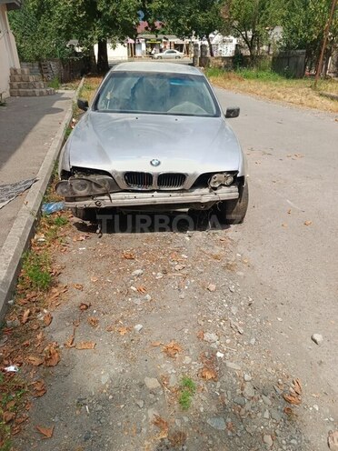 BMW 525 1997, 300,000 km - 2.5 л - İsmayıllı