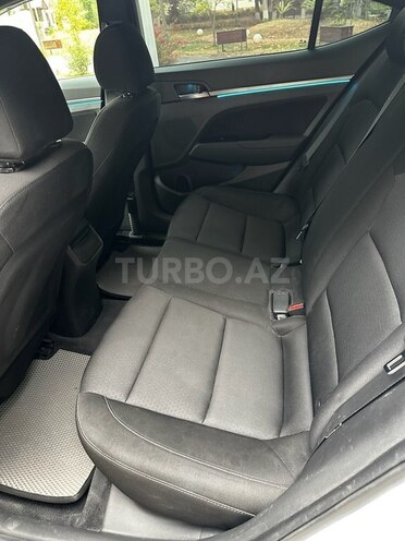 Hyundai Elantra 2017, 85,447 km - 2.0 л - Şəmkir