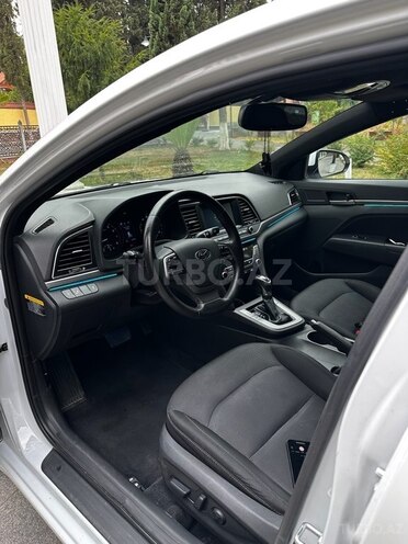 Hyundai Elantra 2017, 85,447 km - 2.0 л - Şəmkir