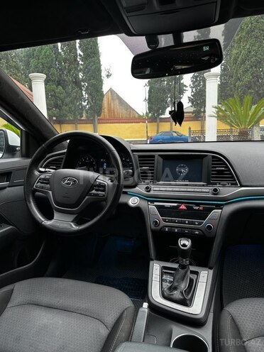 Hyundai Elantra 2017, 85,447 km - 2.0 л - Şəmkir