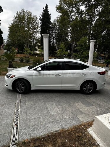 Hyundai Elantra 2017, 85,447 km - 2.0 л - Şəmkir