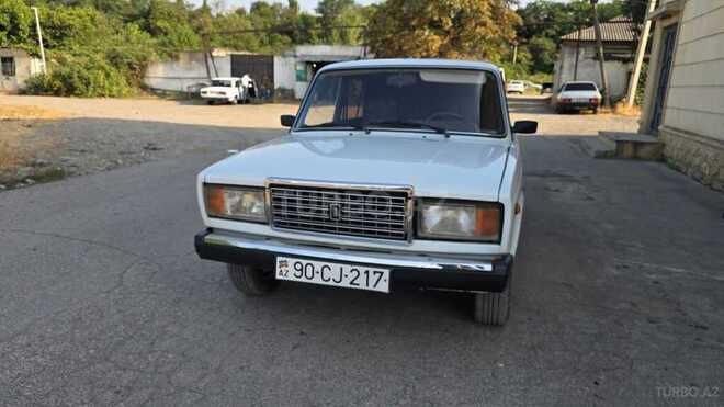 LADA (VAZ) 2107 2008, 85,000 km - 1.6 l - Quba