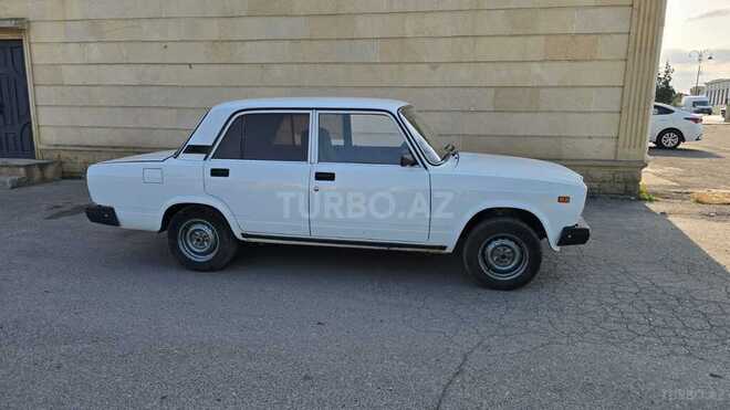 LADA (VAZ) 2107 2008, 85,000 km - 1.6 l - Quba