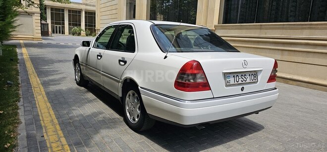 Mercedes C 180 1994, 250,000 km - 1.8 л - Bakı