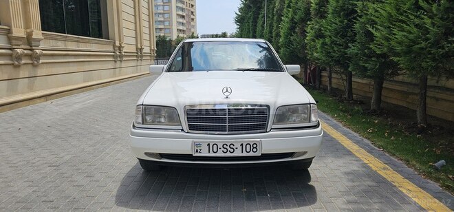 Mercedes C 180 1994, 250,000 km - 1.8 л - Bakı