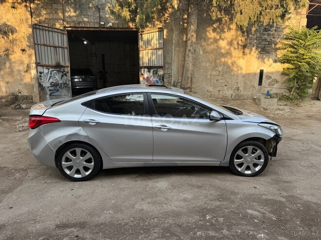 Hyundai Elantra 2013, 108,000 km - 1.6 l - Bakı