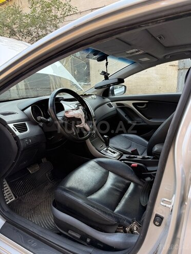 Hyundai Elantra 2013, 108,000 km - 1.6 l - Bakı