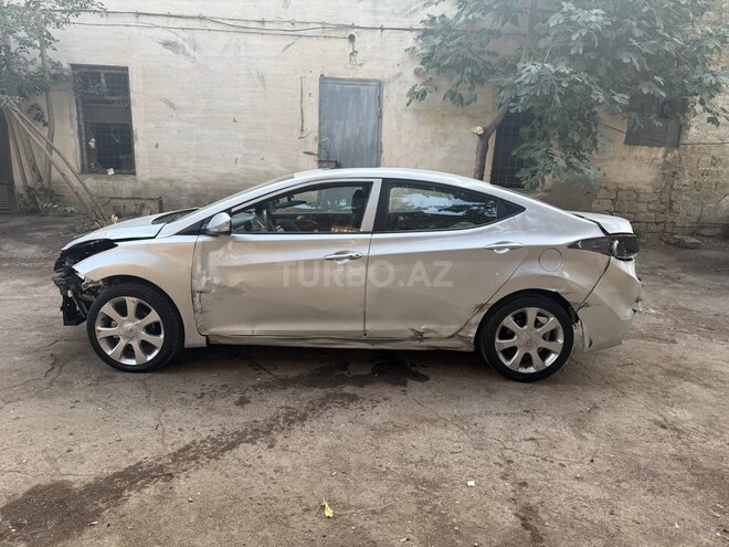 Hyundai Elantra 2013, 108,000 km - 1.6 l - Bakı