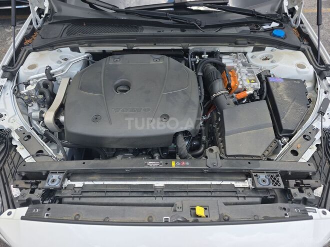 Volvo S60 2025, 56,625 km - 2.0 l - Bakı