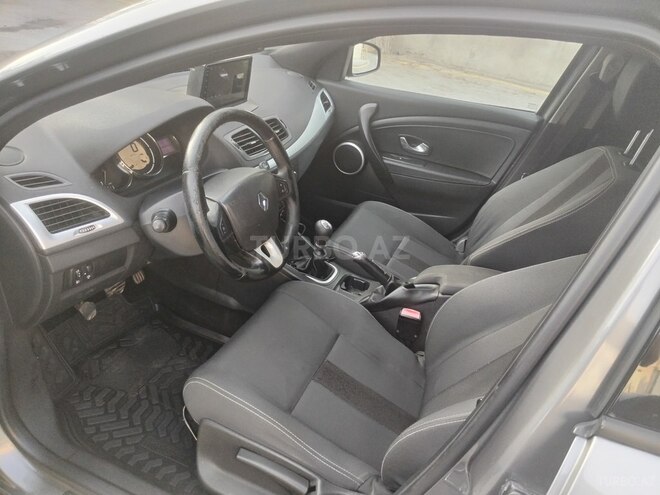 Renault Megane 2009, 331,649 km - 1.5 l - Bakı