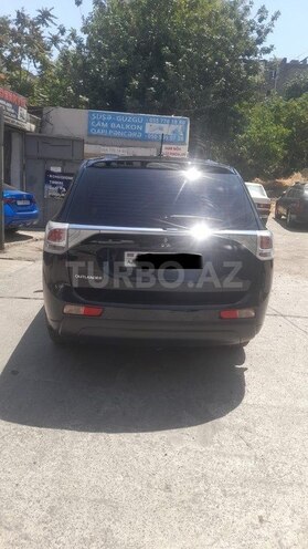 Mitsubishi Outlander 2013, 354,854 km - 2.4 l - Bakı