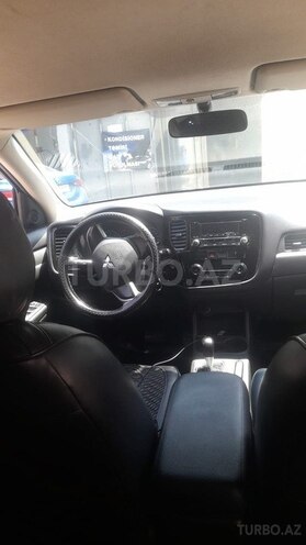 Mitsubishi Outlander 2013, 354,854 km - 2.4 l - Bakı