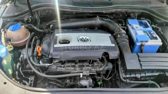 Volkswagen Passat CC-18