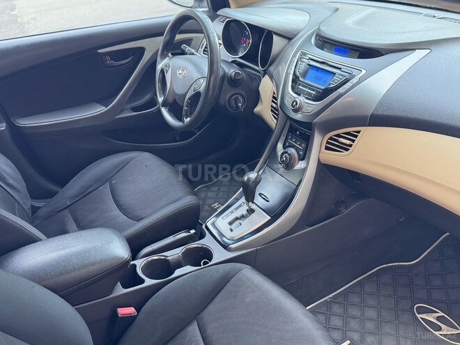 Hyundai Elantra 2013, 198,000 km - 1.6 л - Bakı