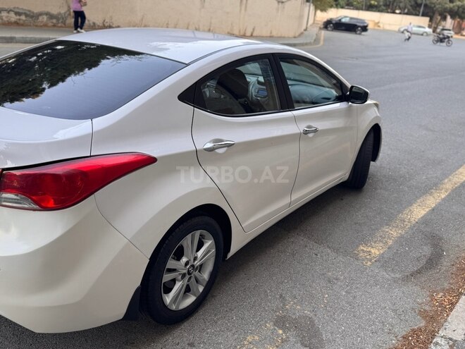 Hyundai Elantra 2013, 198,000 km - 1.6 л - Bakı