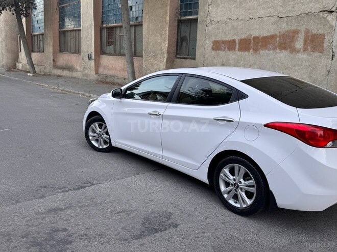 Hyundai Elantra 2013, 198,000 km - 1.6 л - Bakı
