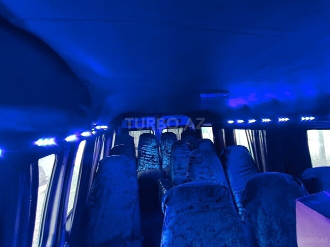 Ford Transit 2000, 100,000 km - 2.5 л - Saatlı