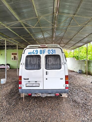Ford Transit 2000, 100,000 km - 2.5 л - Saatlı