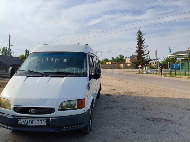 Ford Transit 2000, 100,000 km - 2.5 л - Saatlı