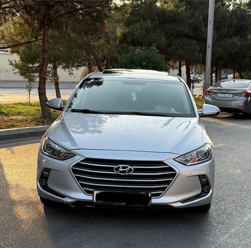 Hyundai Avante 2015, 165,000 km - 1.6 л - Bakı