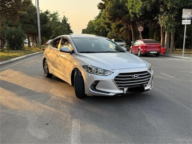 Hyundai Avante 2015, 165,000 km - 1.6 л - Bakı