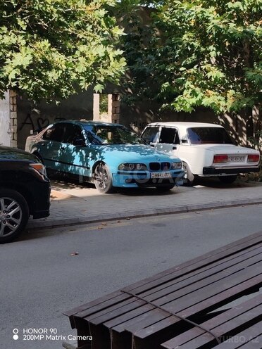 BMW 520 1997, 490,000 km - 2.0 л - Bakı